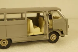 Раф-977 Латвия, з-д Двигатель 1:43  