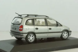 Opel Zafira 1999, silver, Minichamps 1:43
