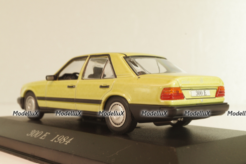Mercedes-Benz 300 E (W124) 1984, light green, MBOMS049, Mercedes-Benz Offizielle Modell Sammlung #49, Altaya 1:43