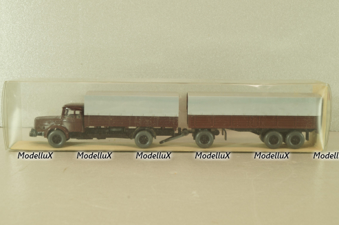 Krupp Titan with trailer, brown, 24480, Wiking 1:87