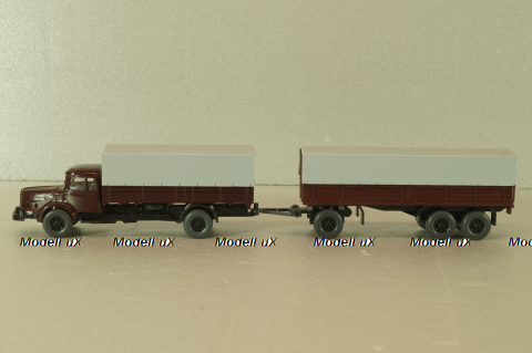 Krupp Titan with trailer, brown, 24480, Wiking 1:87