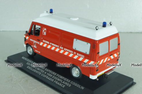 Mercedes-Benz 308D Sapeurs Pompiers Sapeurs Pompiers Cogolin, (Ambulance) 1981, IXO 1:43