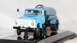 АНМ-53А Ассенизаторная машина на шасси Газ-53А 1989 г. Голубой/серый, 105327,  DiP Models 1:43
