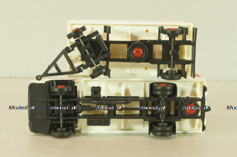 Mercedes 1320 with trailer Marlboro, white, 84101, Praline 1:87