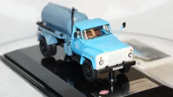 АНМ-53А Ассенизаторная машина на шасси Газ-53А 1989 г. Голубой/серый, 105327,  DiP Models 1:43