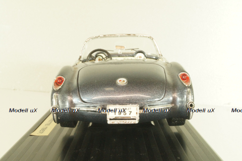 Chevrolet Corvette Convertible (C1) 1957, grey, 92018, Road Tough 1:18