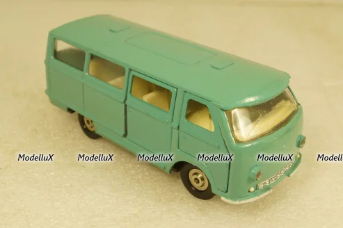Раф-977 Латвия, мятный, з-д Двигатель 1:43  