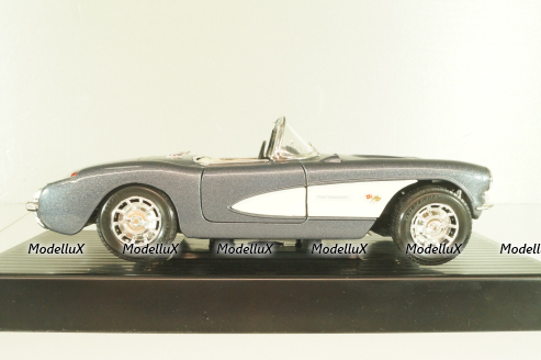 Chevrolet Corvette Convertible (C1) 1957, grey, 92018, Road Tough 1:18