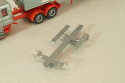 Scania T142 with semi-trailer Bodo Lamp, grey, 80811, Praline 1:87