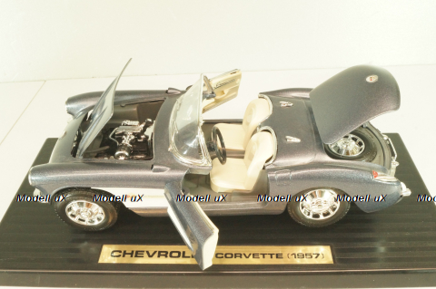 Chevrolet Corvette Convertible (C1) 1957, grey, 92018, Road Tough 1:18