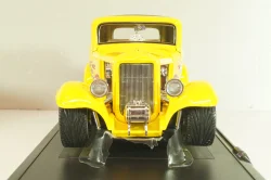 Ford 3-Window Coupe 1932 Hot Road, yellow, 3041111, American Mint 1:18