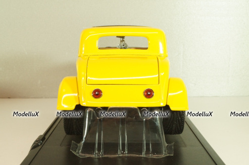 Ford 3-Window Coupe 1932 Hot Road, yellow, 3041111, American Mint 1:18