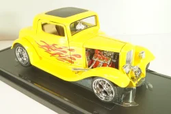 Ford 3-Window Coupe 1932 Hot Road, yellow, 3041111, American Mint 1:18