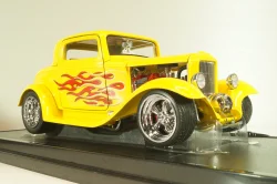 Ford 3-Window Coupe 1932 Hot Road, yellow, 3041111, American Mint 1:18