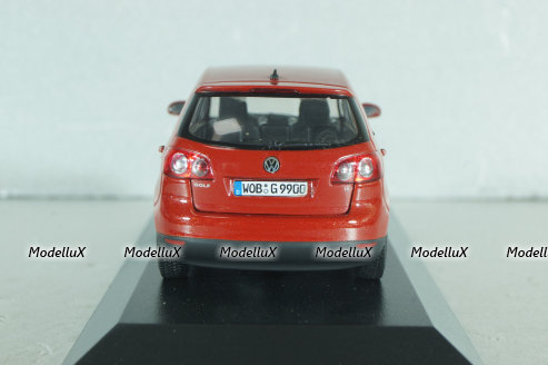 Volkswagen Golf Plus 2005, red, 430056011,  Minichamps 1:43