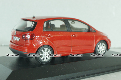 Volkswagen Golf Plus 2005, red, 430056011,  Minichamps 1:43