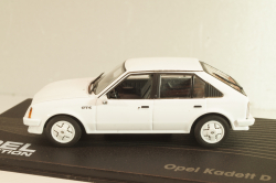 Opel Kadett D GT/E 1983, white, OPC084, Altaya Opel Collection #84 1:43 Уценка!