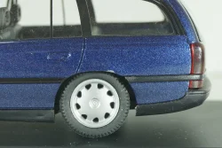 Opel Omega (B) Caravan 1996, blue, 04035, Schuco 1:43
