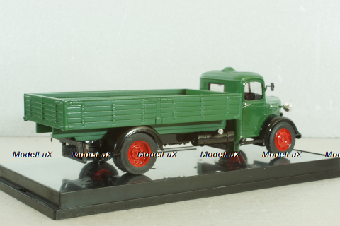 Austin K Series Dropside Truck 1948 green, British Transport Classics 1:43
