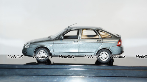 ВАЗ 2172 Priora Хетчбек кварц 2015 г., 221722, DiP Models 1:43
