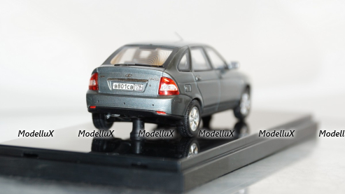 ВАЗ 2172 Priora Хетчбек кварц 2015 г., 221722, DiP Models 1:43