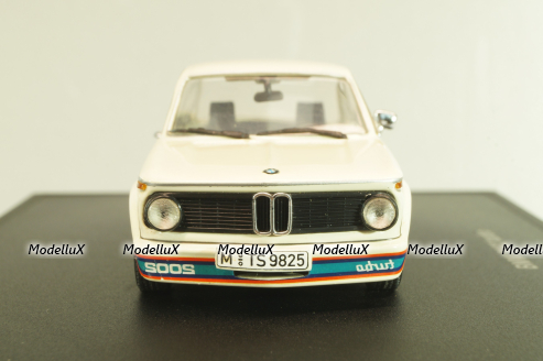 BMW 2002 turbo (E20) 1973, beige, 80429418124, Minichamps 1:43