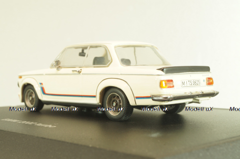 BMW 2002 turbo (E20) 1973, beige, 80429418124, Minichamps 1:43