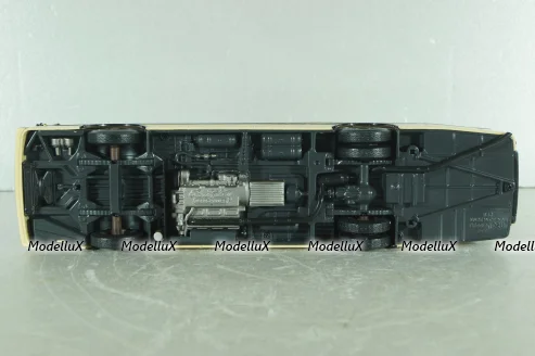 Bussing D2U "Jagermeister" 1951, beige, 439071082, Minichamps 1:43