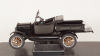 Ford Model T Runabout 1925 Black, SUN1886, SunStar 1:24
