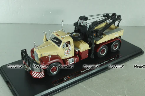 Mack B61 Australian wrecker truck, beige/dark red, TruckTyr 1:43