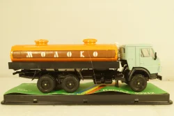 Камаз-53212, молоковоз, 88г., Арек 1:43