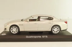 Maserati Quattroporte GTS 2003, silver metallic, WB039, WhiteBox 1:43