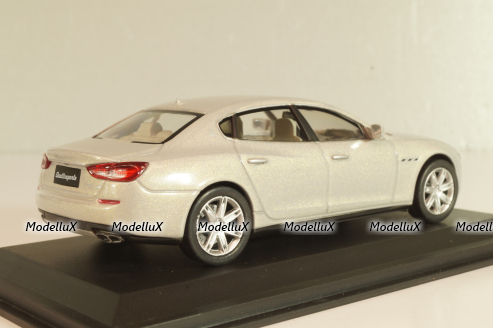 Maserati Quattroporte GTS 2003, silver metallic, WB039, WhiteBox 1:43