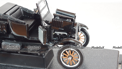 Ford Model T Runabout 1925 Black, SUN1886, SunStar 1:24