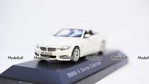 Audi Quattro red 1988, WB124064, WhiteBox 1:24