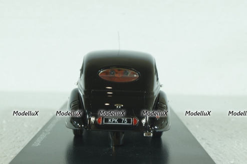 Invicta Black Prince saloon by Charlesworth1946, EMEU43008B,  ESVAL Model 1:43