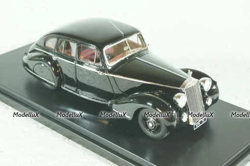 Invicta Black Prince saloon by Charlesworth1946, EMEU43008B,  ESVAL Model 1:43