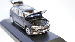 BMW X5 Series F 15, Paragon 1:43