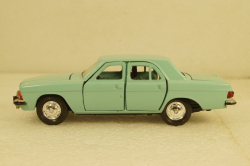 Газ-3102 Волга, бирюзовый, Агат 1:43
