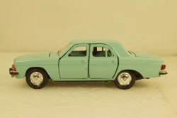 Газ-3102 Волга, бирюзовый, Агат 1:43