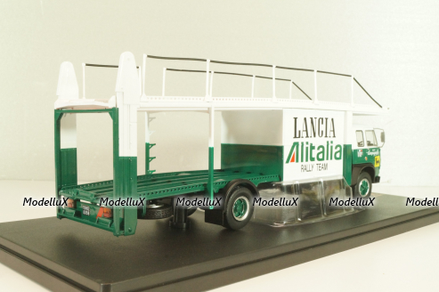 Fiat 673 Racing Transporter Lancia Alitalia Rally Team 1976, green/white, TRU038, IXO 1:43
