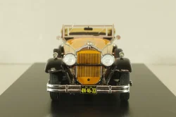 Packard 733 Standart 8, orange/black, 44633, Neo 1:43