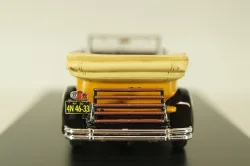 Packard 733 Standart 8, orange/black, 44633, Neo 1:43