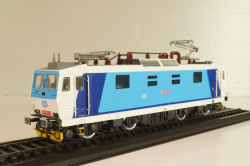 Škoda 70E Electric Locomotive Rada 263 001-0 1984, ČSD, white/blue, 7153125, Trains of the World, Atlas 1:87