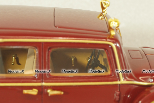 Cadillac Deluxe Tudor Limousine 8C "The last Emperor of China" 1932, dark red, 124312, TSM 1:43