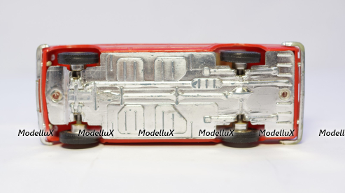 ГАЗ 24 Волга красная, 1:43