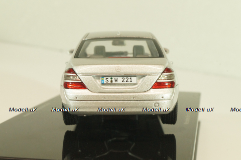 Mercedes-Benz S 500 (W221) 2006, silver, B66962220, AutoArt 1:43