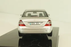 Mercedes-Benz S 500 (W221) 2006, silver, B66962220, AutoArt 1:43