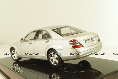 Mercedes-Benz S 500 (W221) 2006, silver, B66962220, AutoArt 1:43