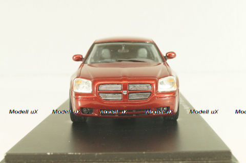 Dodge Magnum RT HEMI 2004, red mettalic S0851, Spark 1:43 Из коллекции!